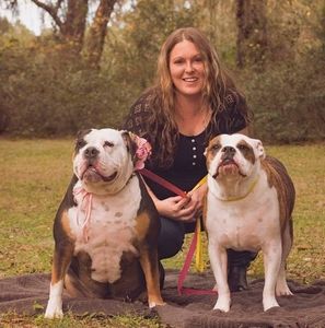 Meet your Posher, Felicia